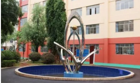 曲靖天人高级中学高补招生计划：复读逐梦的理想选择