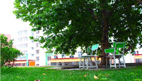 云南新东方培训学校高考复读班评价：卓越教学，助力学子圆梦名校