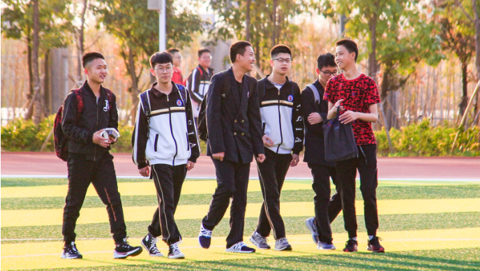 云南衡水实验中学高补学费揭秘：透明收费，助力学子圆梦