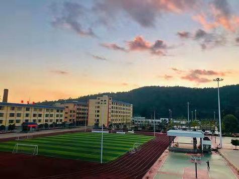 昆明市西山区不限户籍民办高中推荐