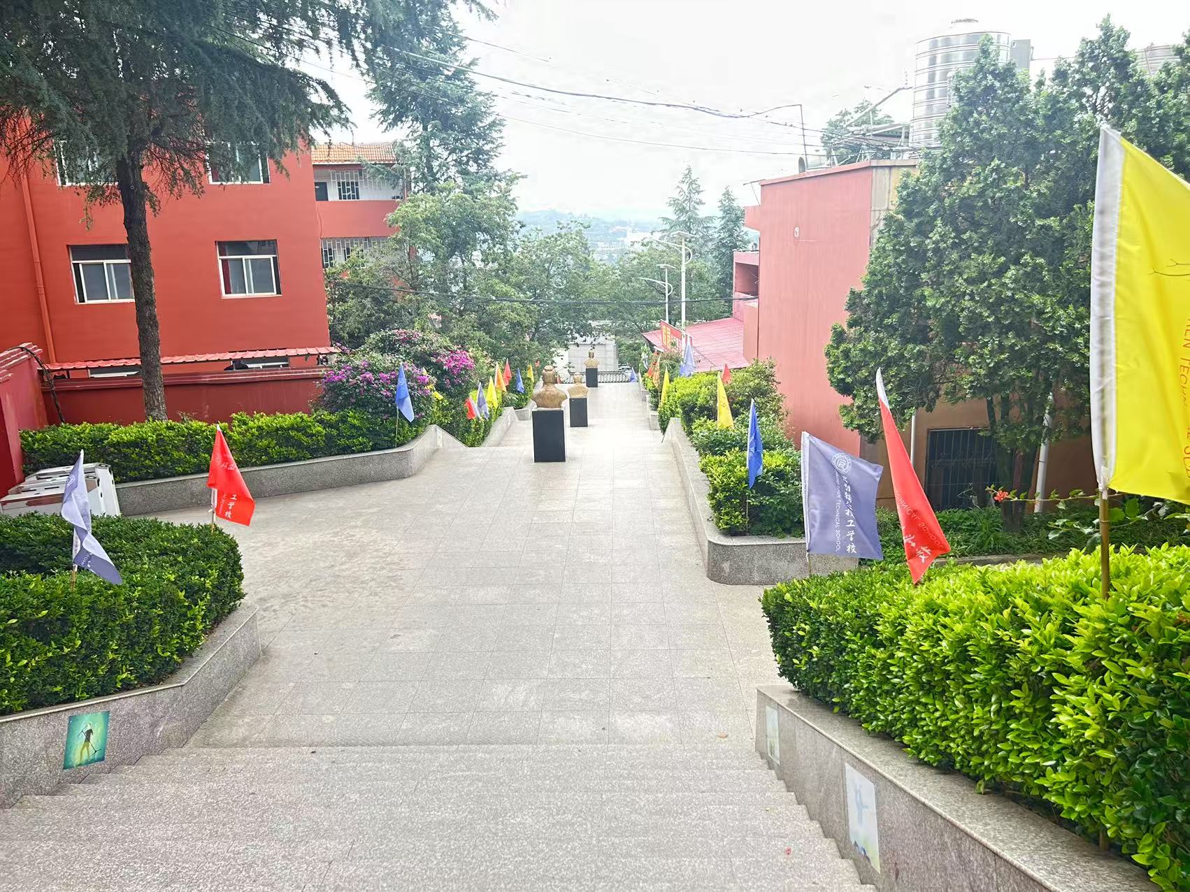 2025年昆明辅仁技工学校职教高考班报名时间：开启逐梦之旅