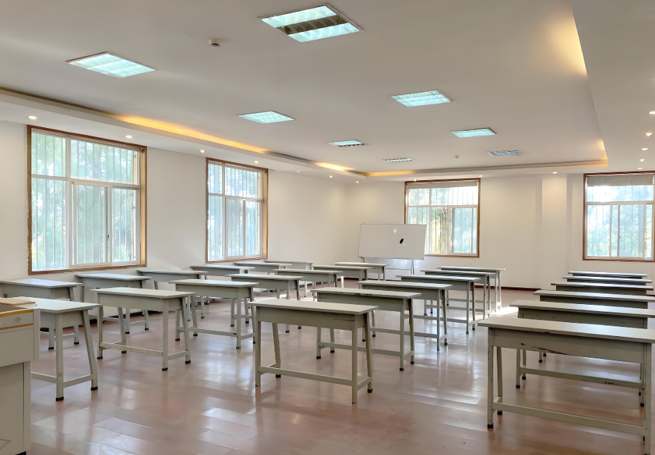 云南冶金高级技工学校技工学校中专2025年入学须知：开启精彩学程