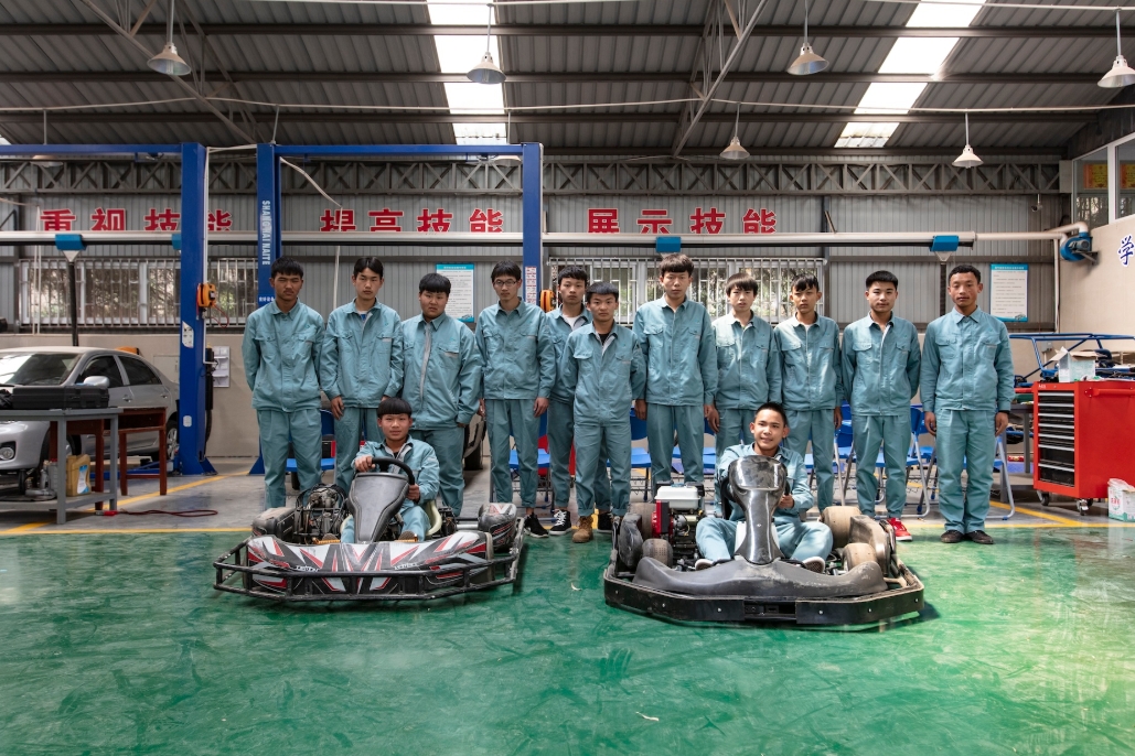 昆明技师学院中专2025年新能源汽车检测与维修专业：开启数字时代的智慧之门