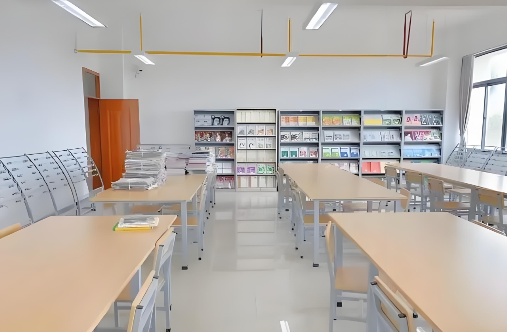 昆明滇越技工学校2025年职教高考班报读指南：开启梦想求学路