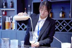 酒店服务与管理