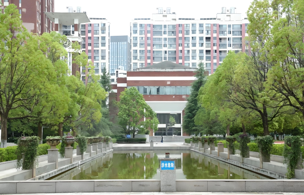 探秘 2025年昆明市旅游职业高级中学职教高考瓦仓西路校区：梦想启航之地