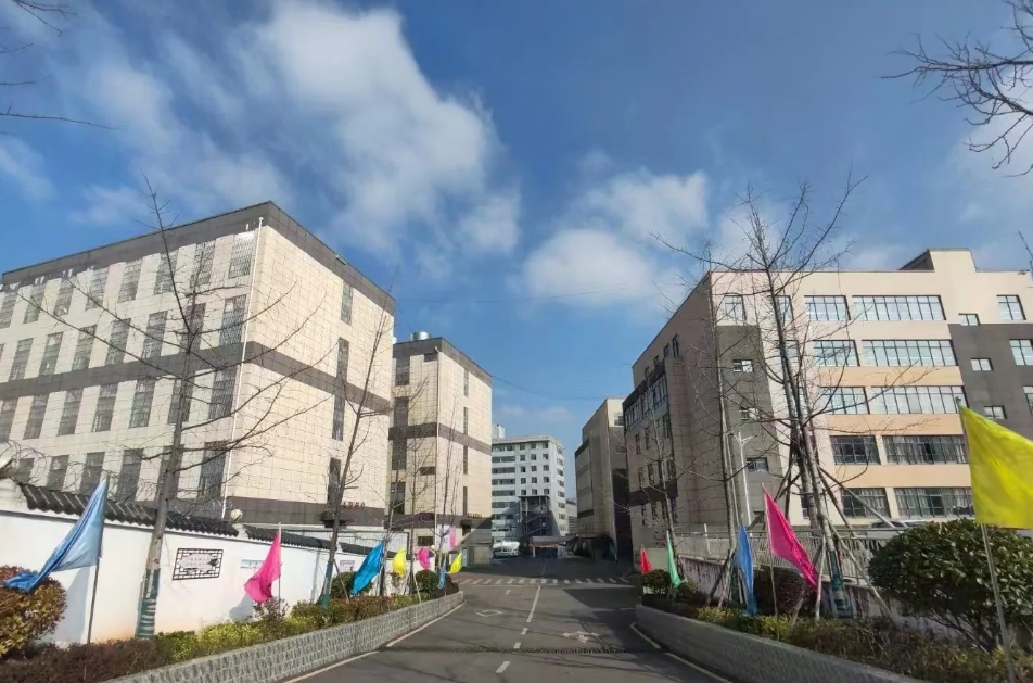 贵州首钢水钢技师学院2025年三年制中专热门专业：通往未来的多元路径