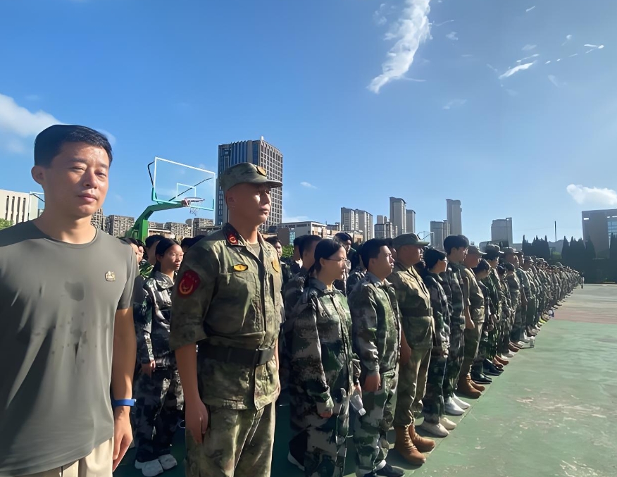 贵州首钢水钢技师学院2025年职教高考班乱吗？