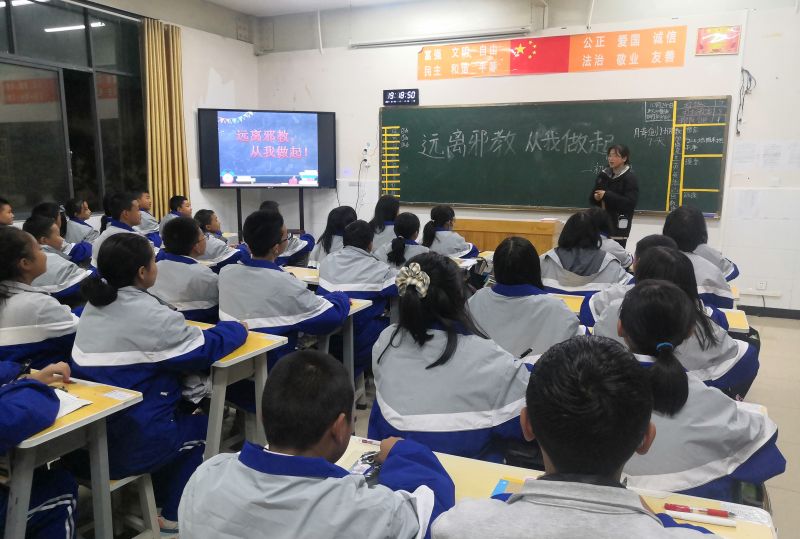 云南高三落榜复读学校排名_昆明市海亦丰高级中学排第几