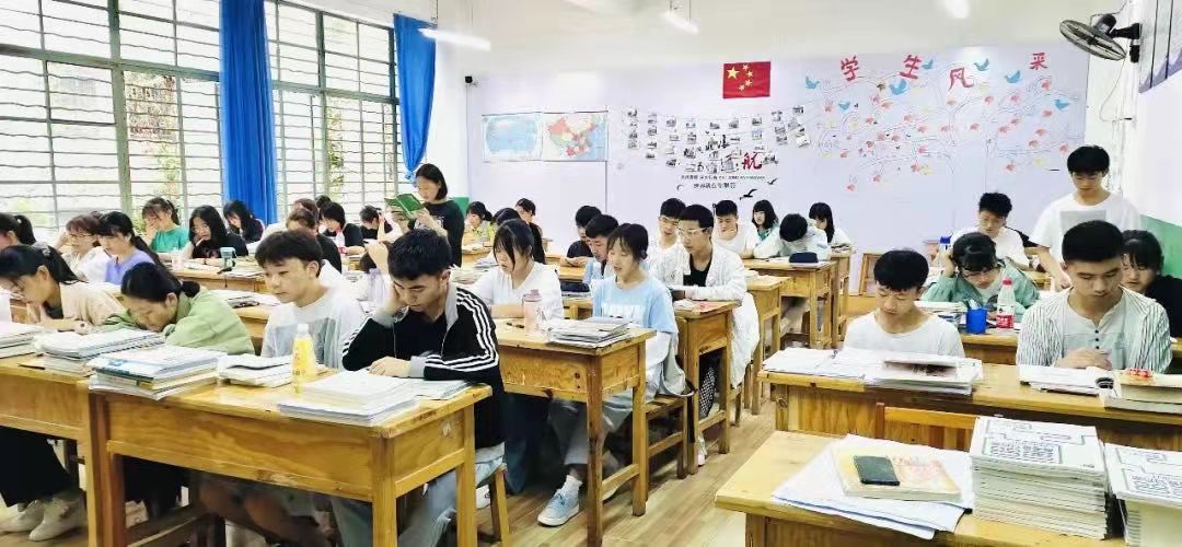 原云南师大附中老协补习学校高考复读住宿条件_宿舍环境实拍