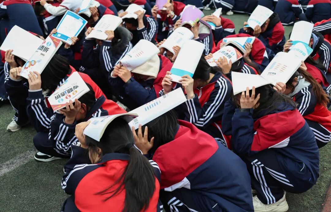 曲靖天人高级中学高考复读报名条件_什么人可以报