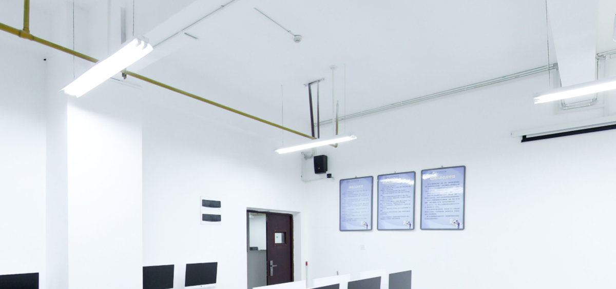 屏幕截图 2025-03-05 094203.png