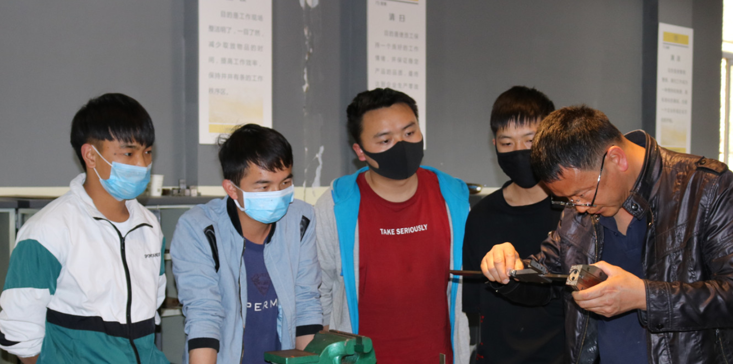 屏幕截图 2025-03-05 113739.png